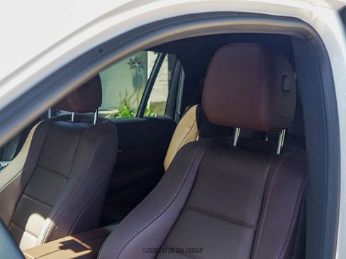 Used 2024 Mercedes-Benz GLS 450 4MATIC image 46