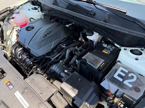Used 2023 Kia Sportage LX FWD image 38