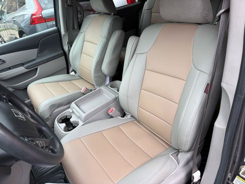 Used 2014 Honda Odyssey EX image 6