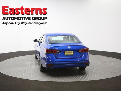 Used 2025 Nissan Altima 2.5 SV FWD image 65