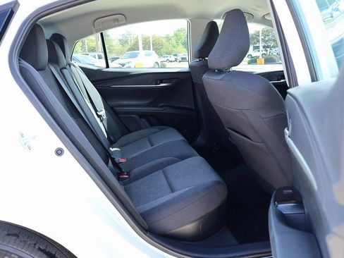 Used 2025 Toyota Camry LE image 10