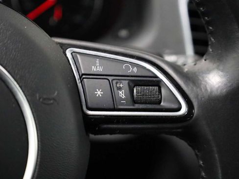 Used 2018 Audi Q3 2.0T Premium Plus w/ Premium Plus Package image 26