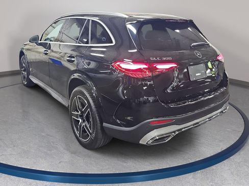 New 2026 Mercedes-Benz GLC 300 image 8