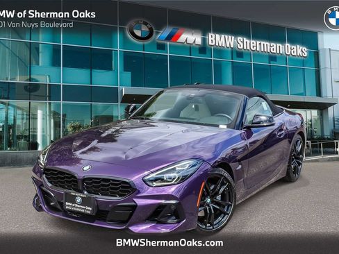 Certified 2023 BMW Z4 sDrive30i w/ Premium Package RWD image 1