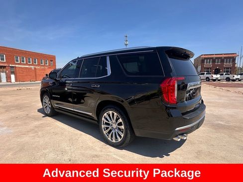 Used 2024 GMC Yukon Denali w/ Denali Reserve Package AWD/4WD image 3