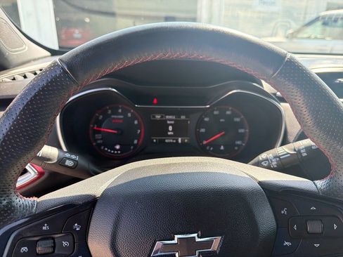 Used 2023 Chevrolet TrailBlazer RS FWD image 18