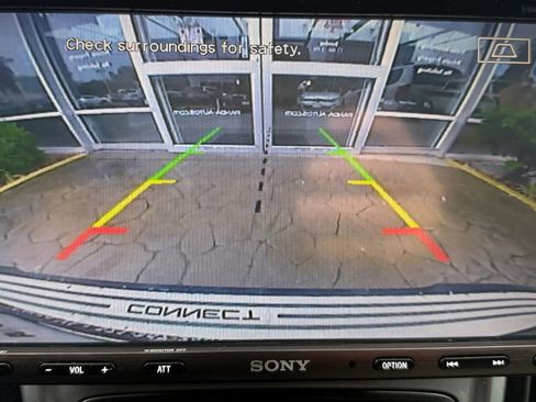Used 2016 Ford Transit Connect Titanium FWD image 18