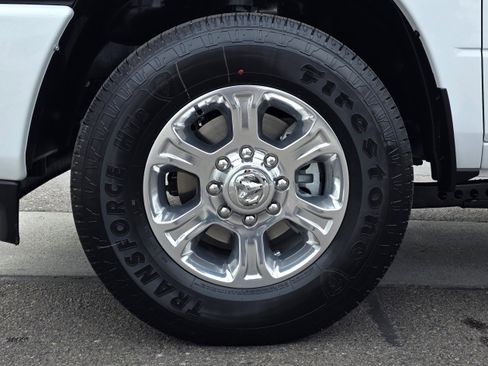 New 2025 RAM 2500 Big Horn image 9