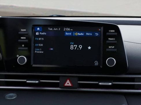 New 2026 Hyundai Elantra SEL Sport FWD image 13