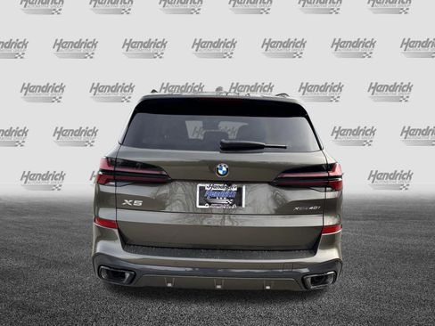 Used 2026 BMW X5 xDrive40i w/ M Sport Package AWD/4WD image 8