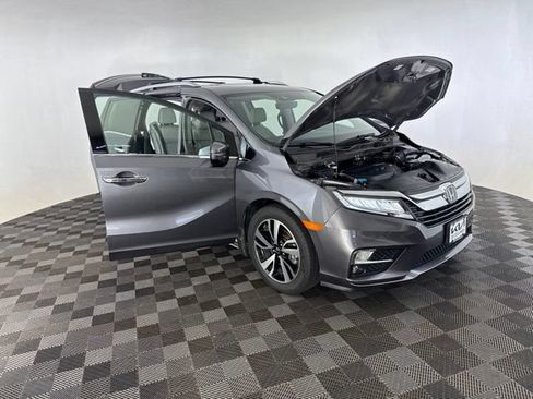 Used 2019 Honda Odyssey Elite image 14