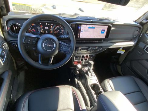 New 2026 Jeep Wrangler Unlimited Rubicon w/ Safety Group image 11
