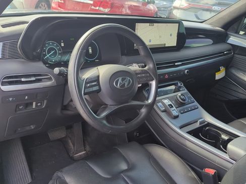 Used 2024 Hyundai Palisade Calligraphy FWD image 9