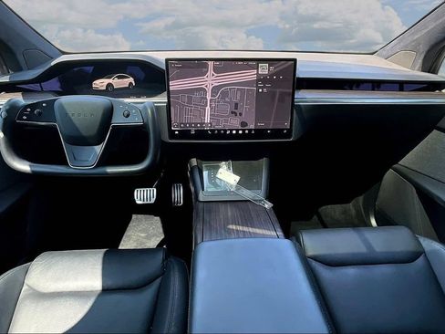 Used 2022 Tesla Model X AWD/4WD image 7