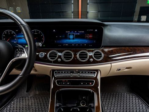 Used 2021 Mercedes-Benz E 450 4MATIC Sedan image 19