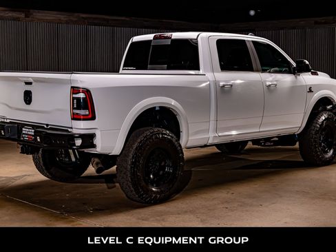 Used 2022 RAM 3500 Big Horn w/ Level C Equiment Group image 9