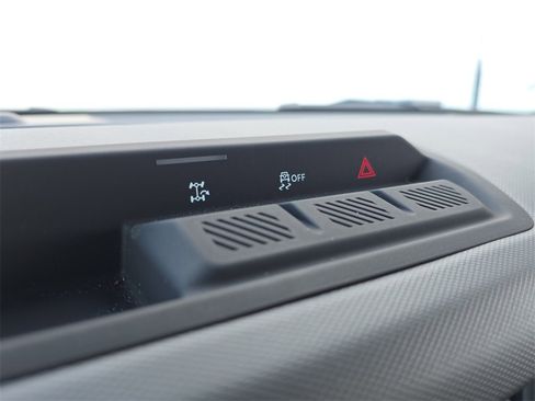 Used 2024 Ford Bronco Big Bend image 23