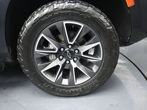 Used 2023 Chevrolet Tahoe Z71 image 5