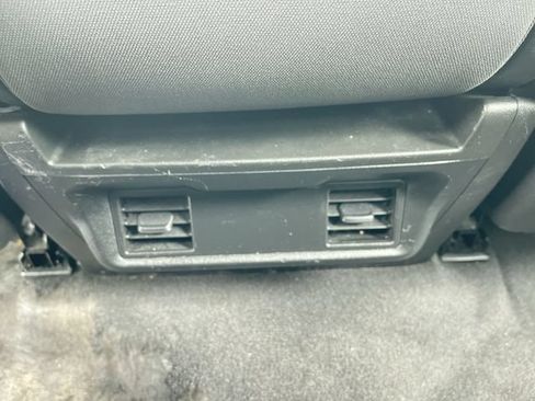 Certified 2020 Chevrolet Silverado 1500 Custom w/ Custom Value Package AWD/4WD image 19