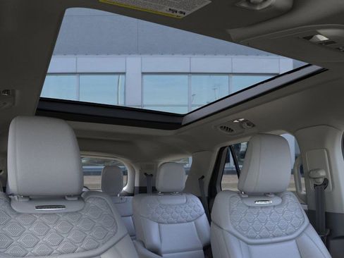New 2026 Ford Explorer Platinum w/ LUX Leather Package image 22