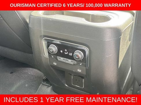 Used 2023 Chevrolet Tahoe Premier w/ Premium Package AWD/4WD image 14