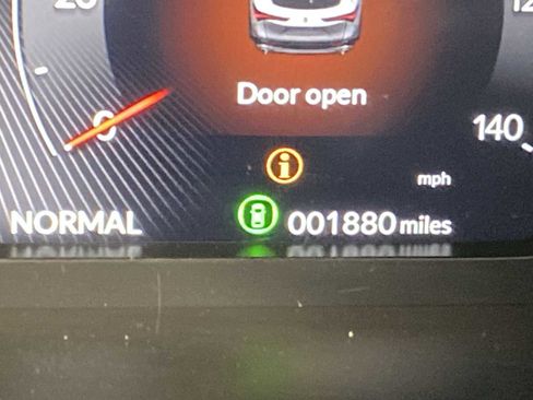 Used 2025 Acura ADX A-Spec image 18