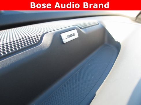 Used 2019 Chevrolet Colorado ZR2 image 16