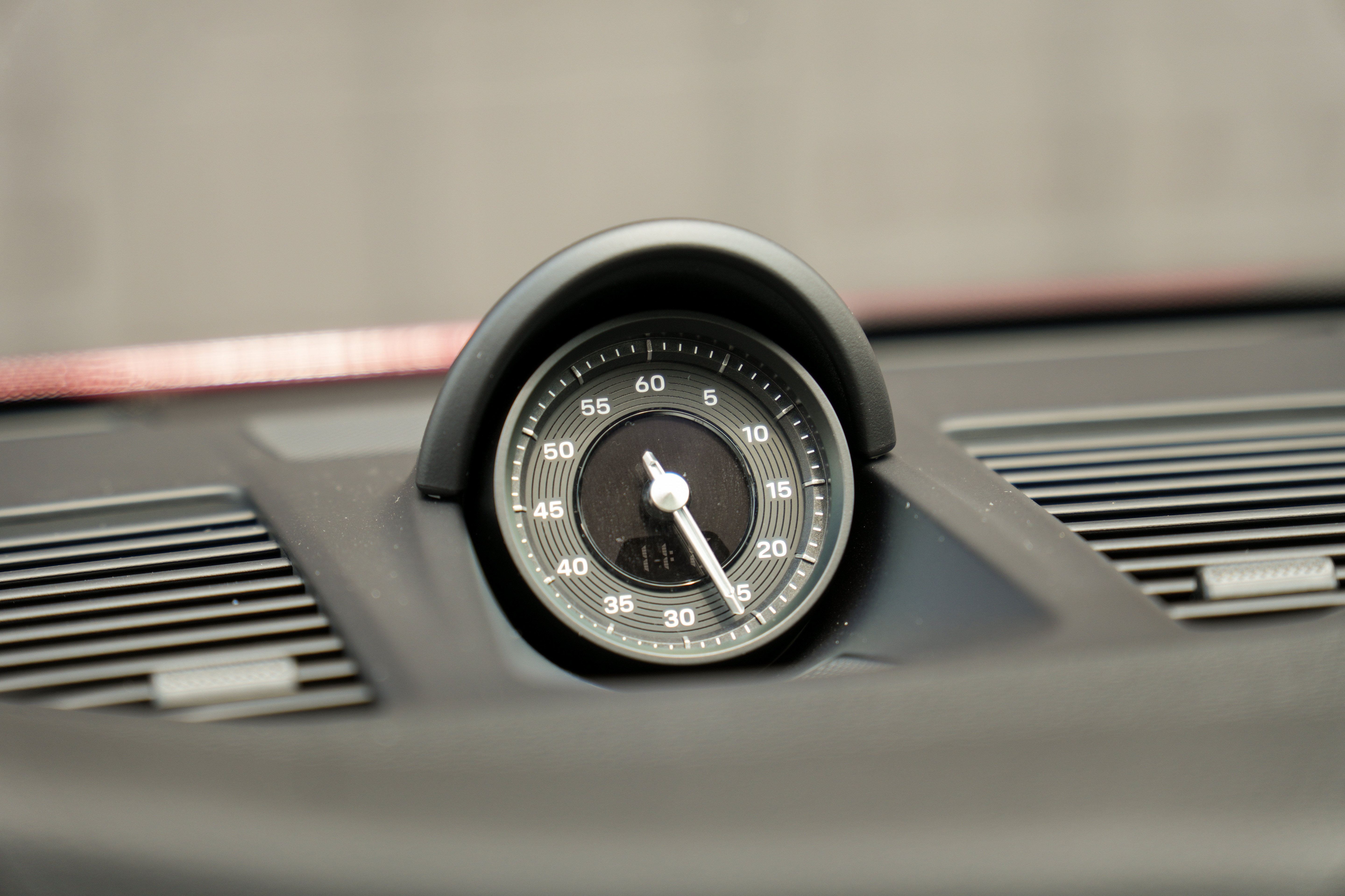 Certified 2024 Porsche 911 Carrera S RWD image 19