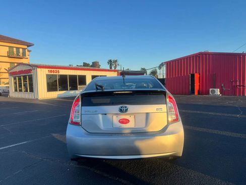 Used 2012 Toyota Prius Three image 6