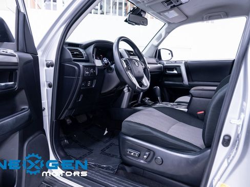 Used 2020 Toyota 4Runner SR5 image 24