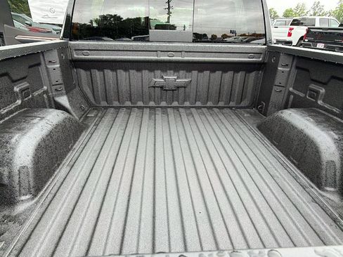 New 2026 Chevrolet Silverado 1500 High Country AWD/4WD image 10