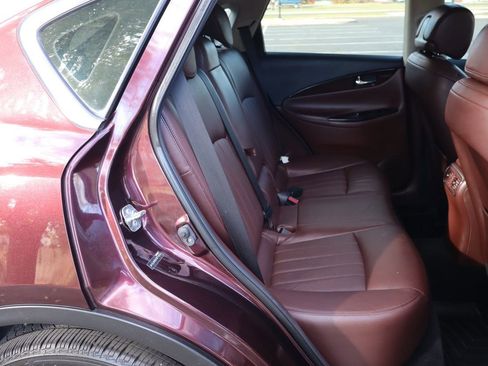 Used 2015 INFINITI QX50 Journey w/ Premium Package image 21