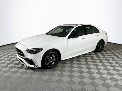 Used 2025 Mercedes-Benz C 300 Sedan image 3
