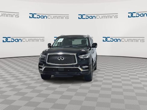 Used 2019 INFINITI QX80 Luxe w/ Proassist Package AWD/4WD image 3