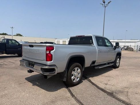Used 2021 Chevrolet Silverado 2500 LTZ w/ LTZ Plus Package AWD/4WD image 7