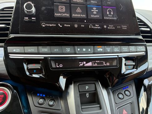 Certified 2026 Honda Odyssey Elite image 21