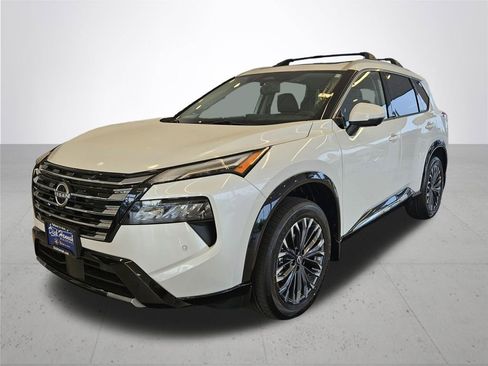 New 2026 Nissan Rogue Platinum image 2