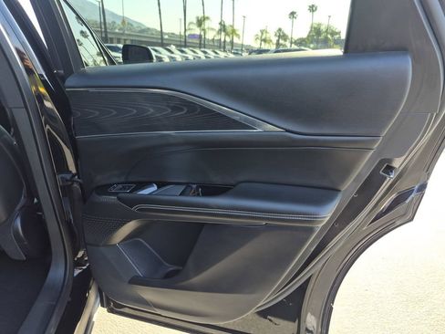 Used 2024 Cadillac Lyriq Sport RWD image 27