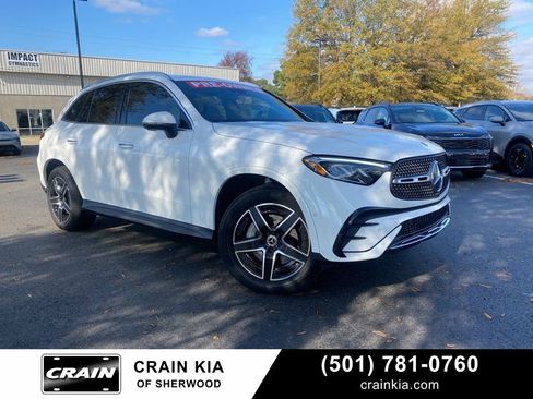 Used 2025 Mercedes-Benz GLC 350e 4MATIC image 1