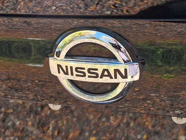 Used 2021 Nissan Rogue Sport SV AWD/4WD image 28