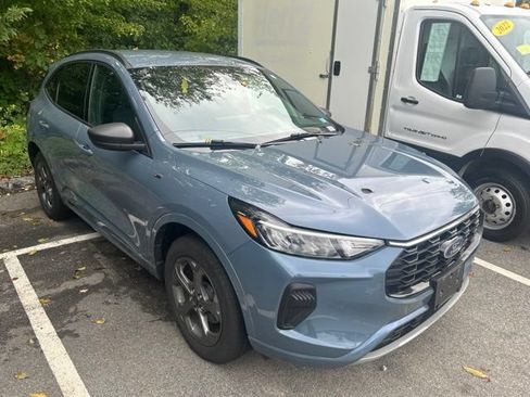 Certified 2024 Ford Escape ST-Line w/ Tech Pack #1 AWD/4WD image 5