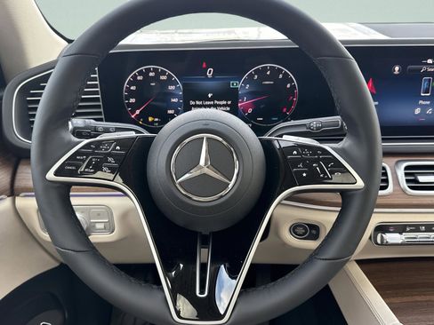 New 2026 Mercedes-Benz GLE 350 4MATIC image 16