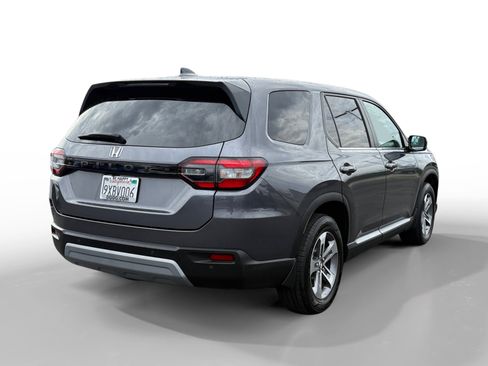 Used 2024 Honda Pilot EX-L image 5
