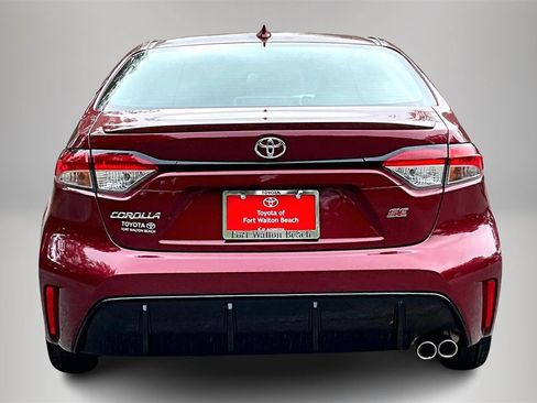Used 2023 Toyota Corolla SE image 6