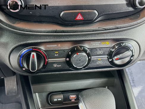 Used 2020 Kia Soul LX FWD image 22
