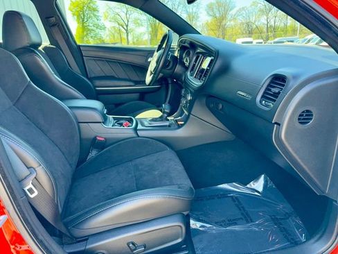 Used 2023 Dodge Charger R/T w/ Plus Group RWD image 7