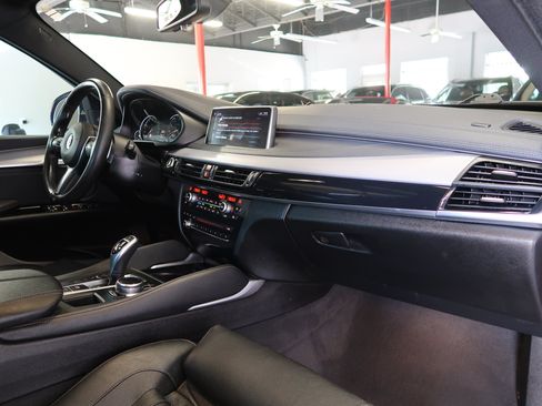 Used 2017 BMW X6 sDrive35i RWD image 29