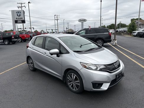 Used 2016 Honda Fit EX image 2
