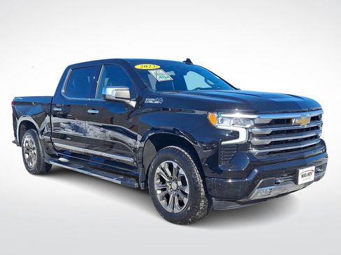 Used 2023 Chevrolet Silverado 1500 High Country image 1