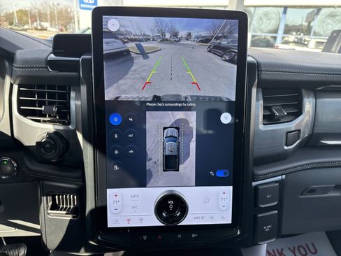 Used 2024 Ford F150 Lightning Flash image 17